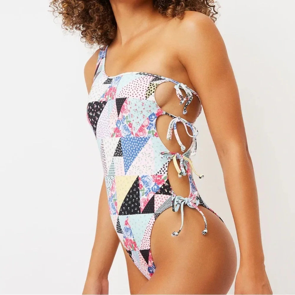 Frankie’s Bakinis Honey One Shoulder Cheeky One Piece Swimsuit size XS